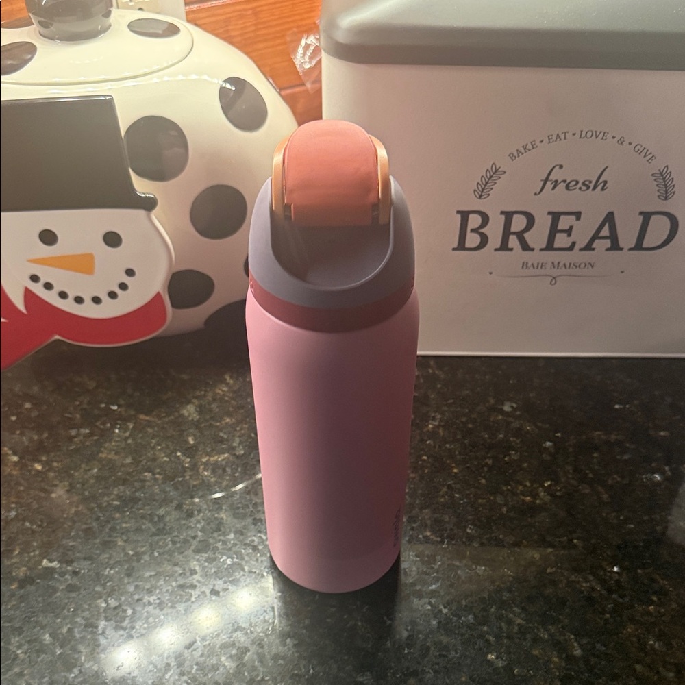 Owala Pink Water Bottle - Picture 4 of 5